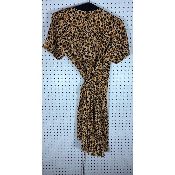 Aritzia Babaton leopard print wallace wrap dress size S - Picture 3 of 10